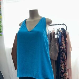 Chelsea28 Vibrant Turquoise V-Neck Satin Camisole